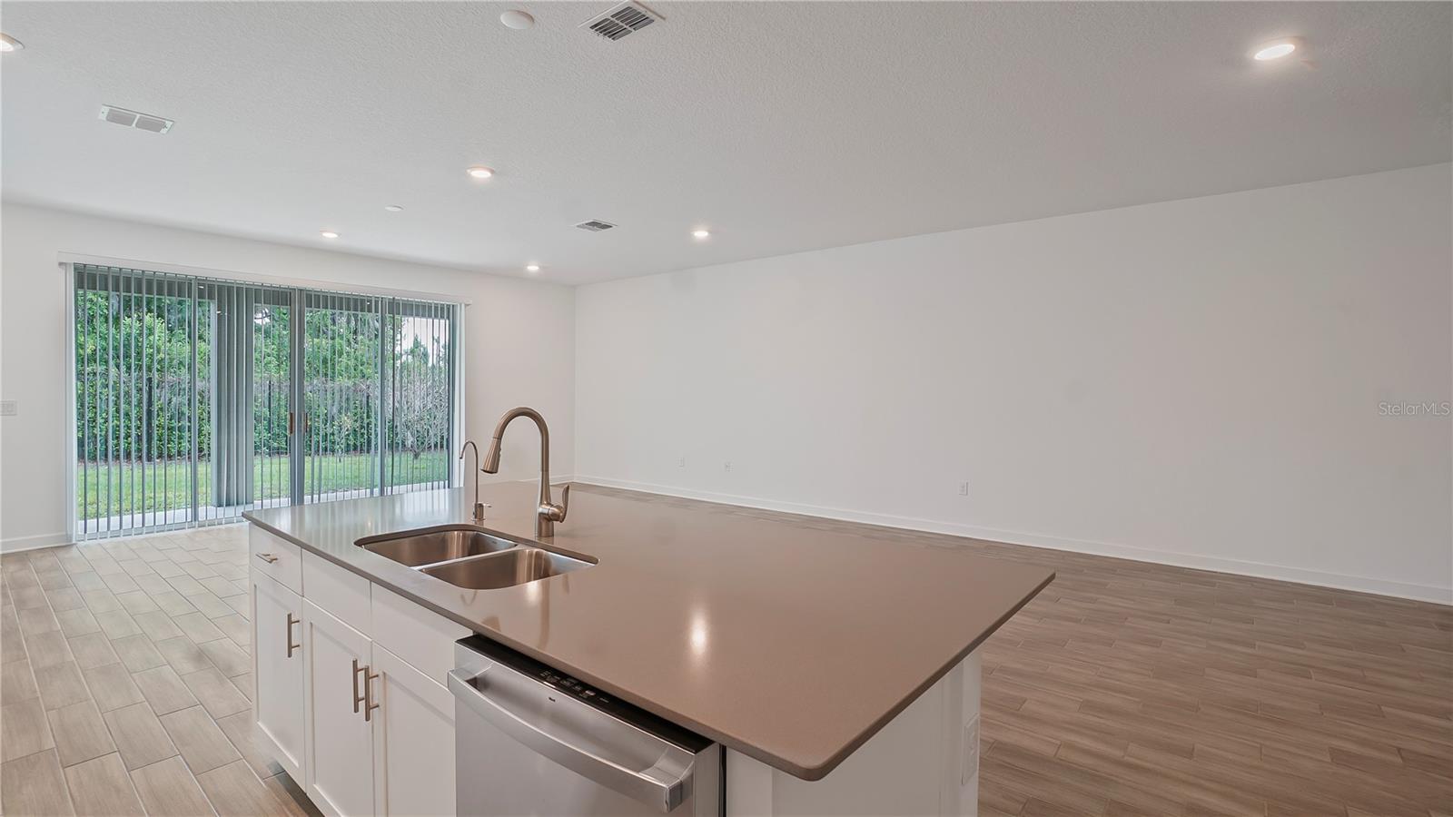 Image 8 of 56 For 1741 Sourwood Drive