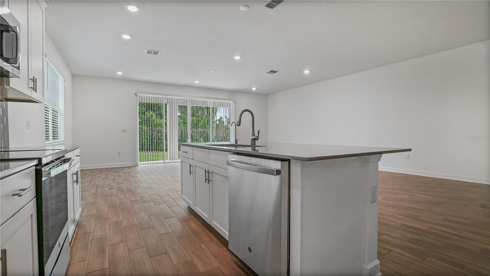 Image 9 of 56 For 1741 Sourwood Drive