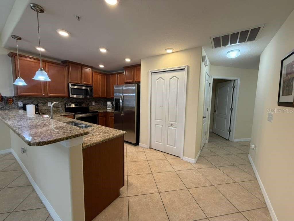 Image 3 of 25 For 8931 Azalea Sands Lane