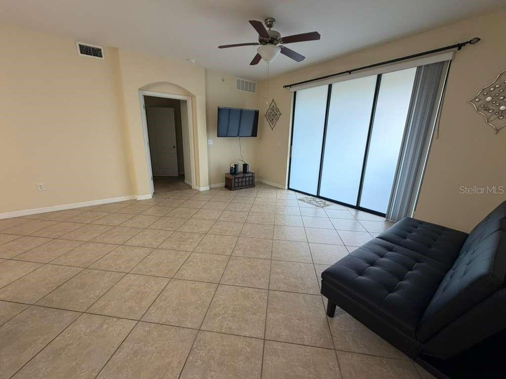 Image 6 of 25 For 8931 Azalea Sands Lane