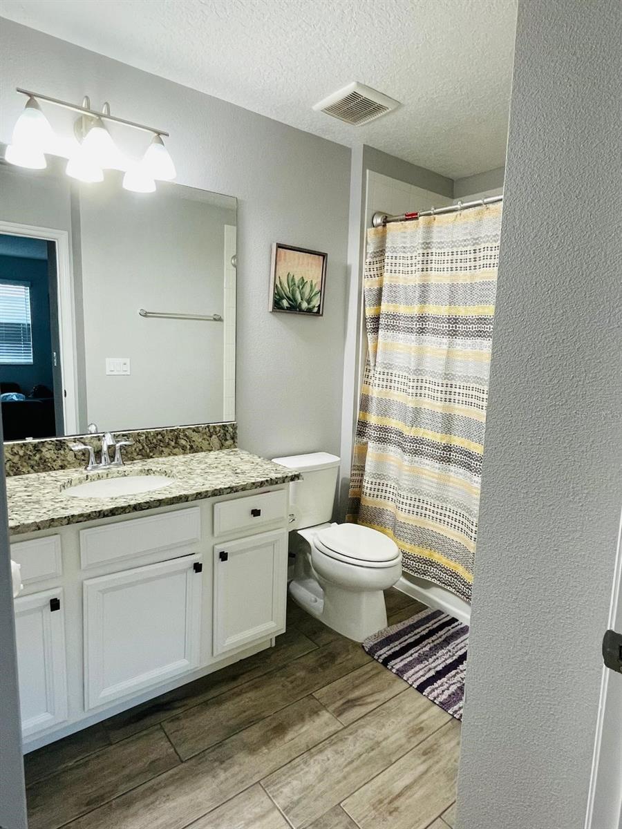 Image 9 of 17 For 1301 Flowing Tide Drive