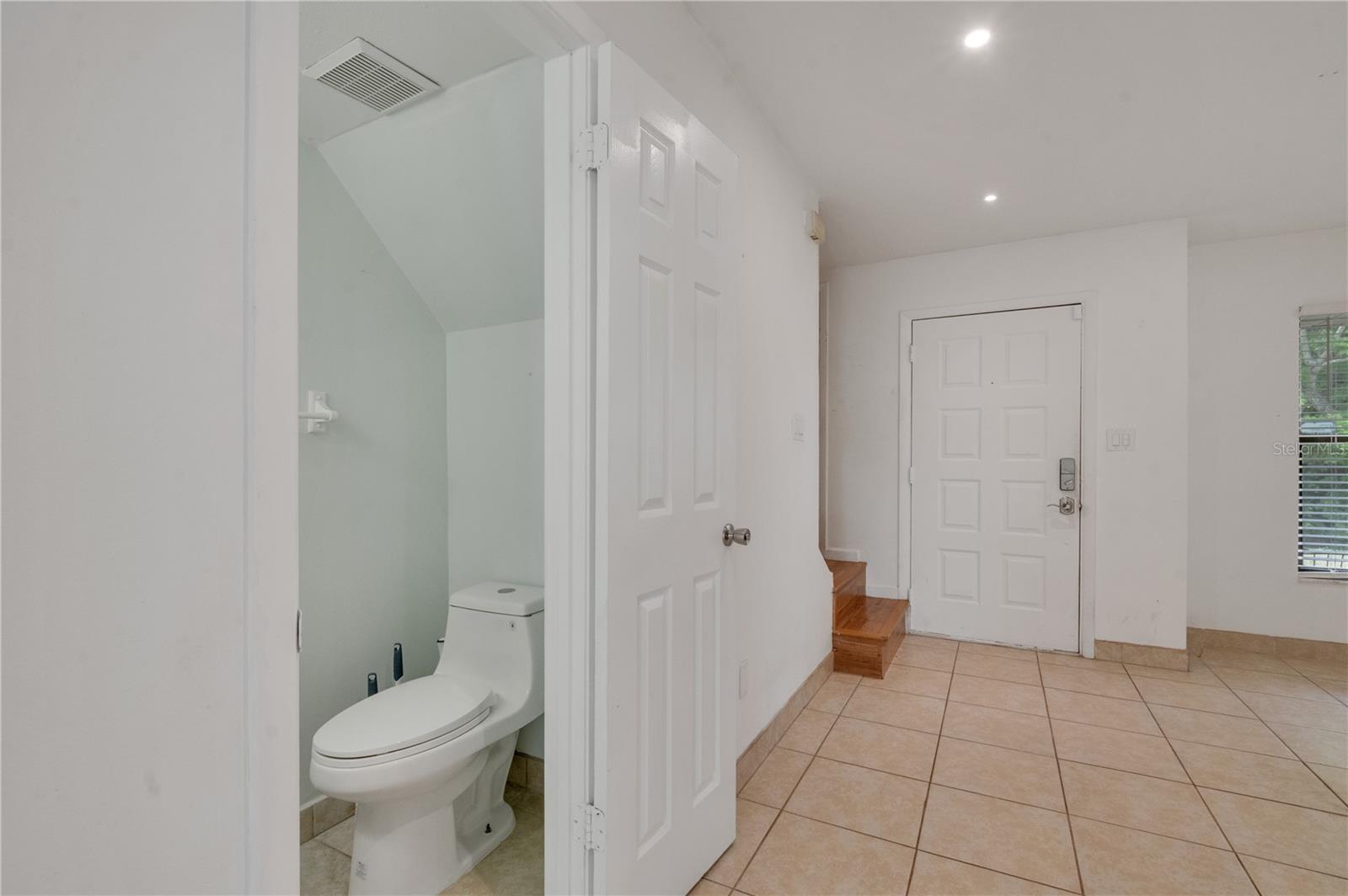 Image 12 of 27 For 9426 Lake Lotta Circle