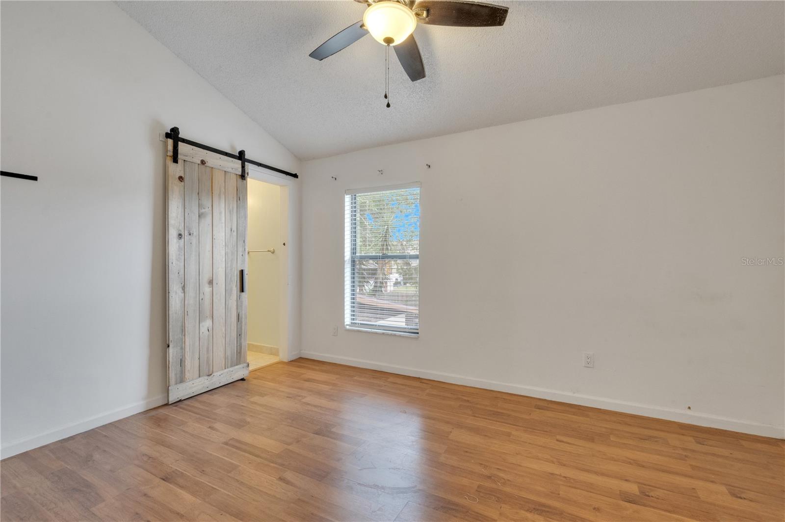 Image 20 of 27 For 9426 Lake Lotta Circle