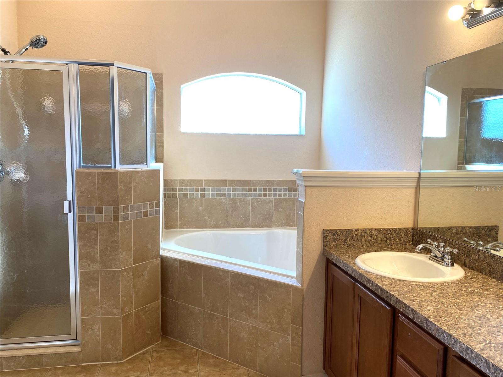 Image 23 of 27 For 250 Highland Meadows Court