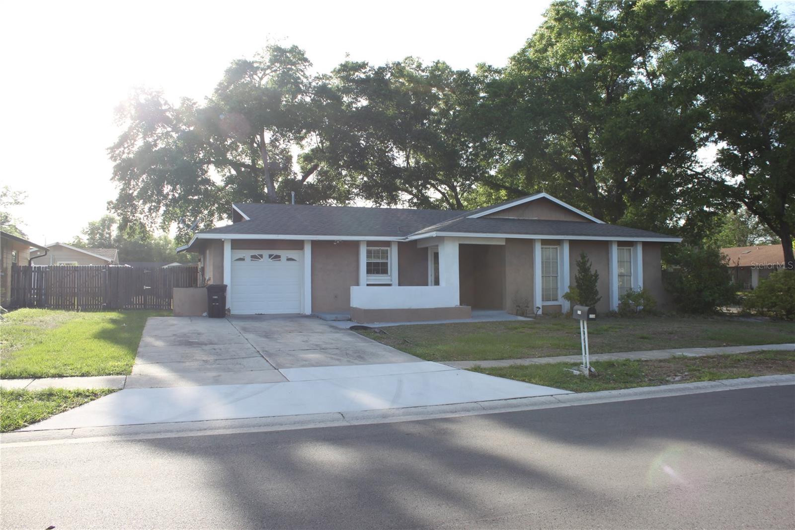 Image 26 of 29 For 812 Gullberry Lane