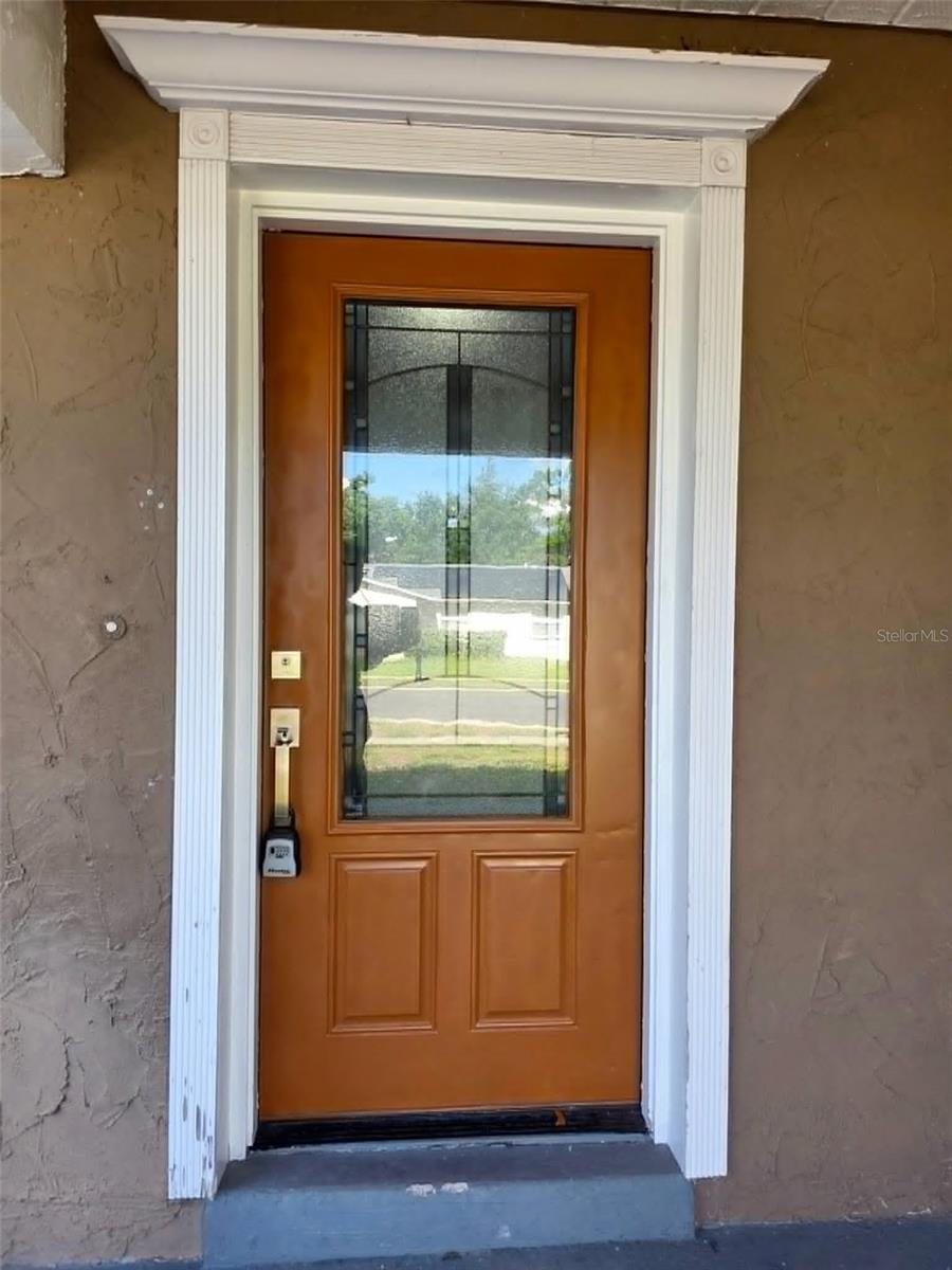 Image 3 of 29 For 812 Gullberry Lane