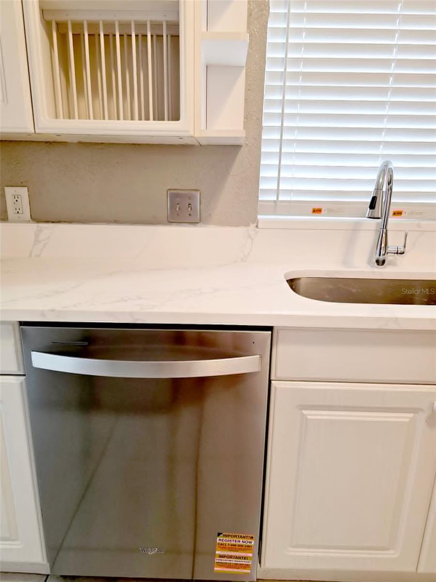 Image 8 of 29 For 812 Gullberry Lane