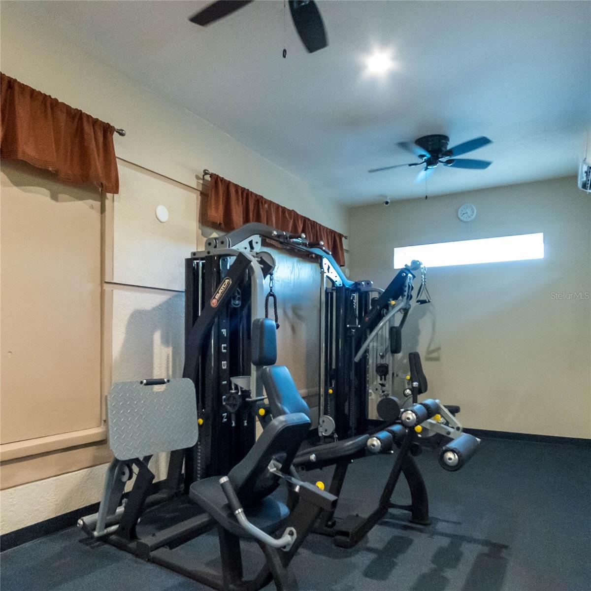 Image 46 of 62 For 1041 Enclair Street