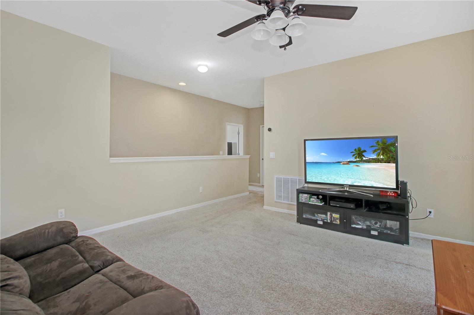 Image 34 of 41 For 9009 Vickroy Terrace