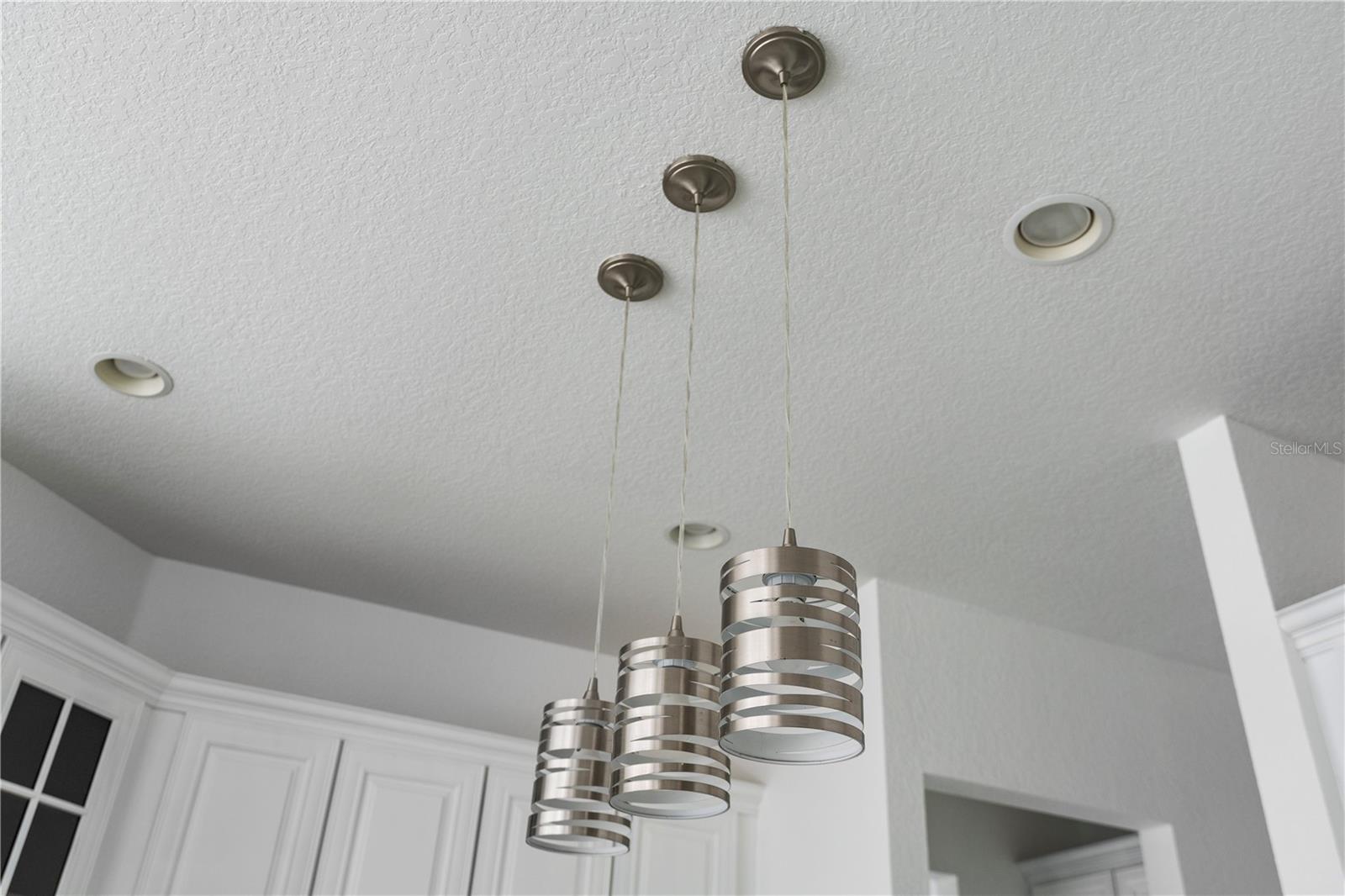 Image 35 of 53 For 13019 Woodford Street