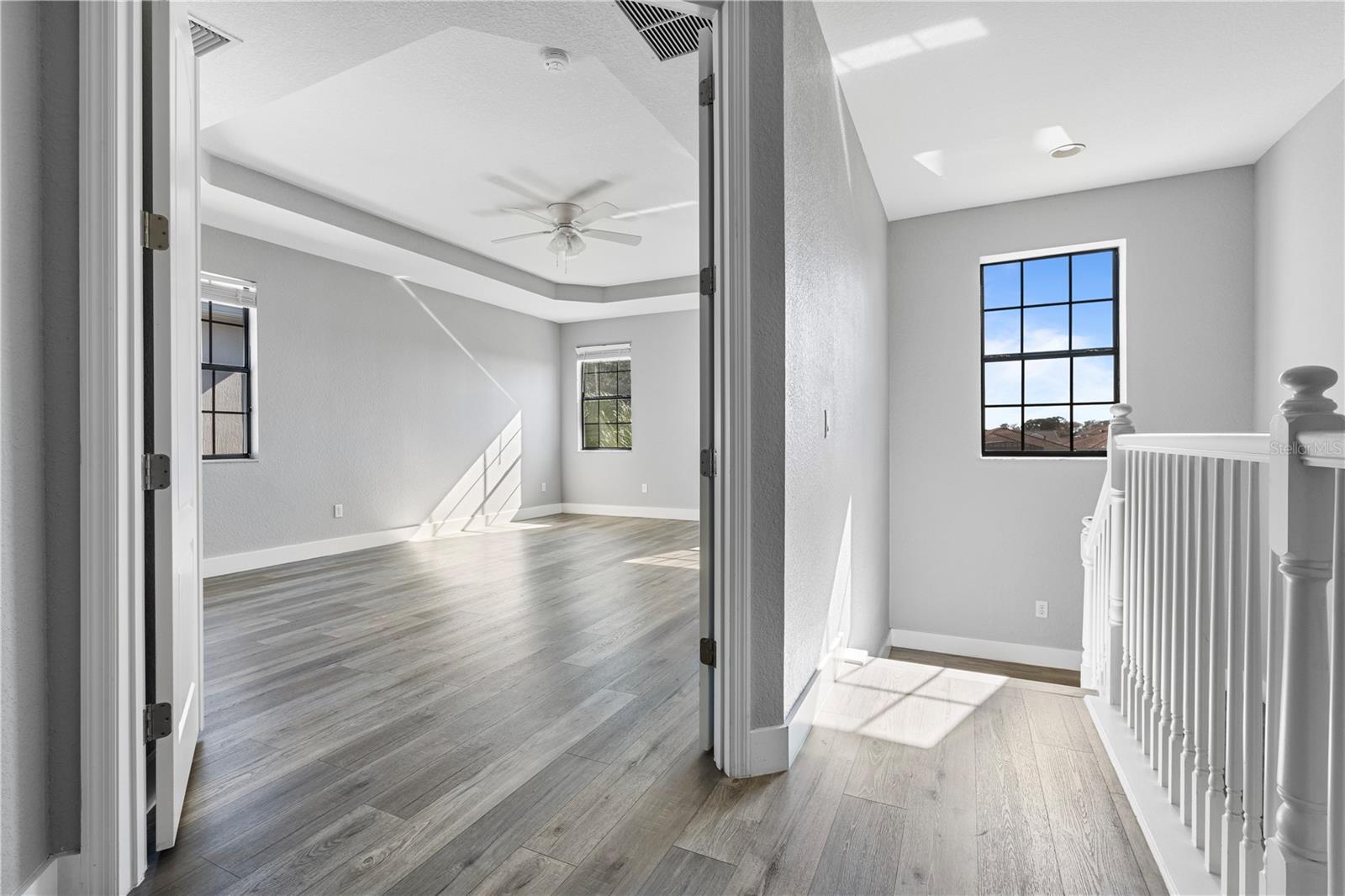 Image 41 of 53 For 13019 Woodford Street