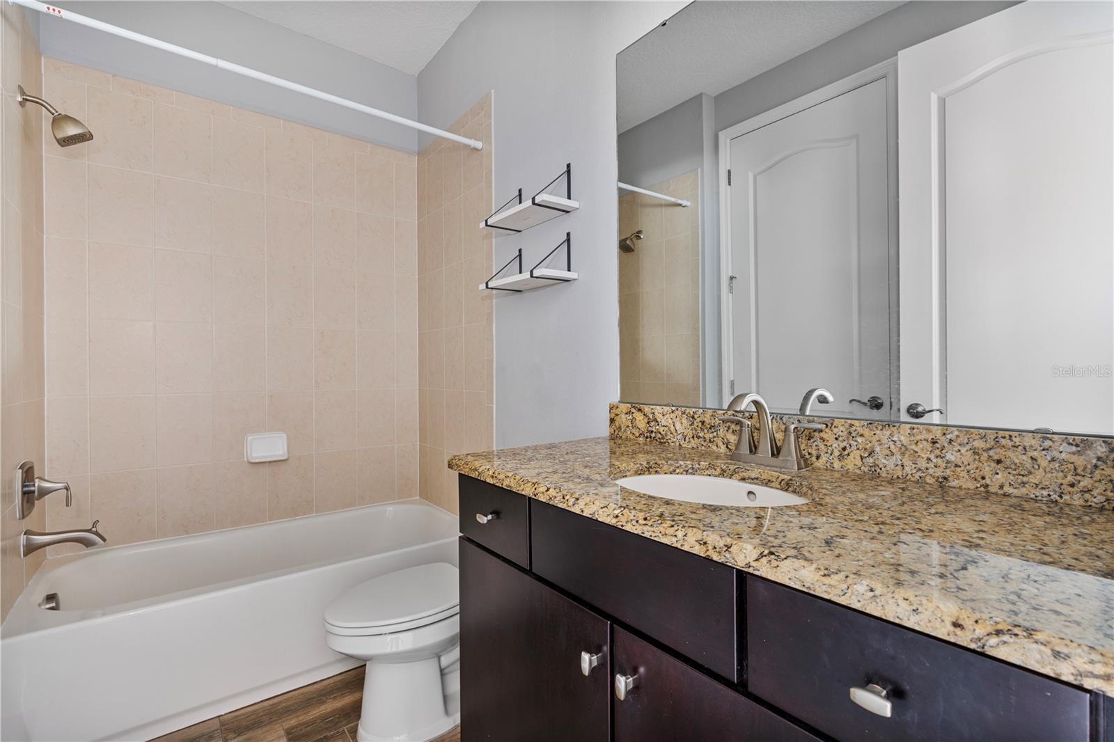 Image 42 of 53 For 13019 Woodford Street