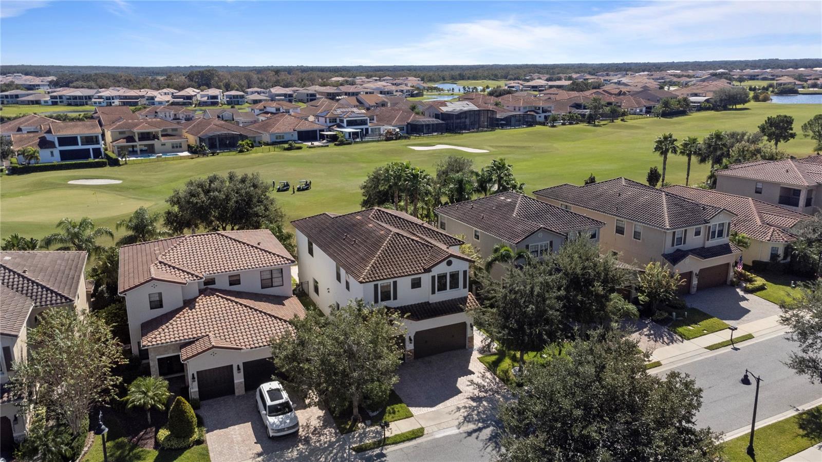 Image 9 of 53 For 13019 Woodford Street