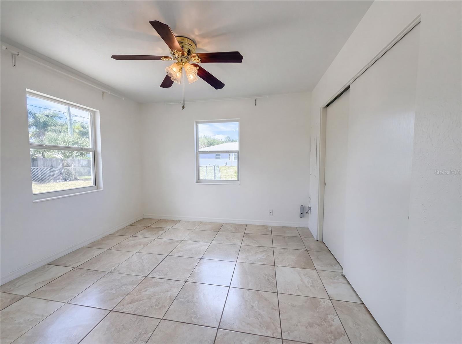 Image 13 of 28 For 829 4th Street