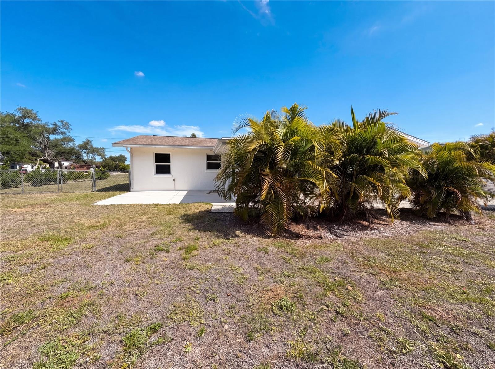 Image 26 of 28 For 829 4th Street