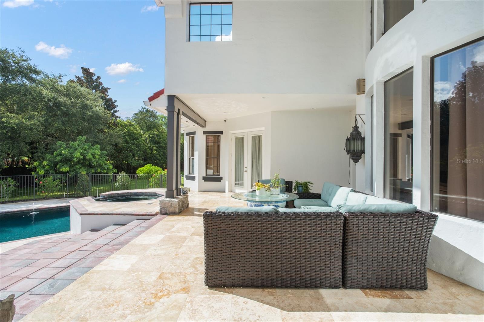 Image 11 of 53 For 9011 Pinnacle Circle