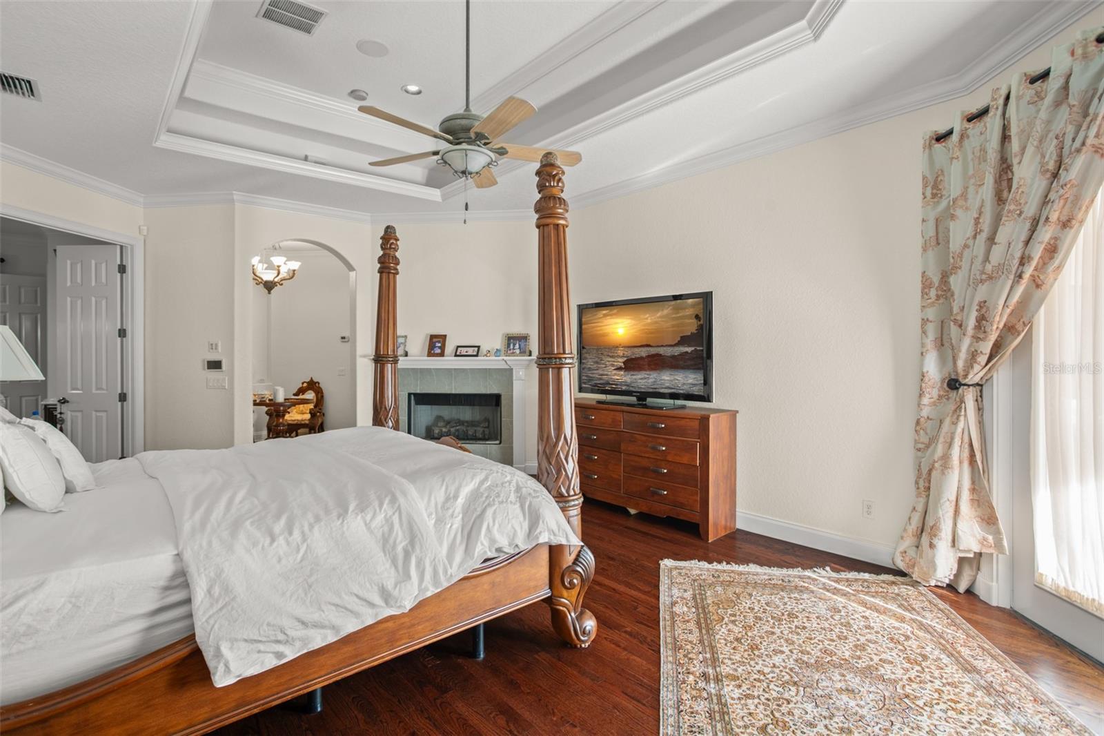 Image 19 of 53 For 9011 Pinnacle Circle