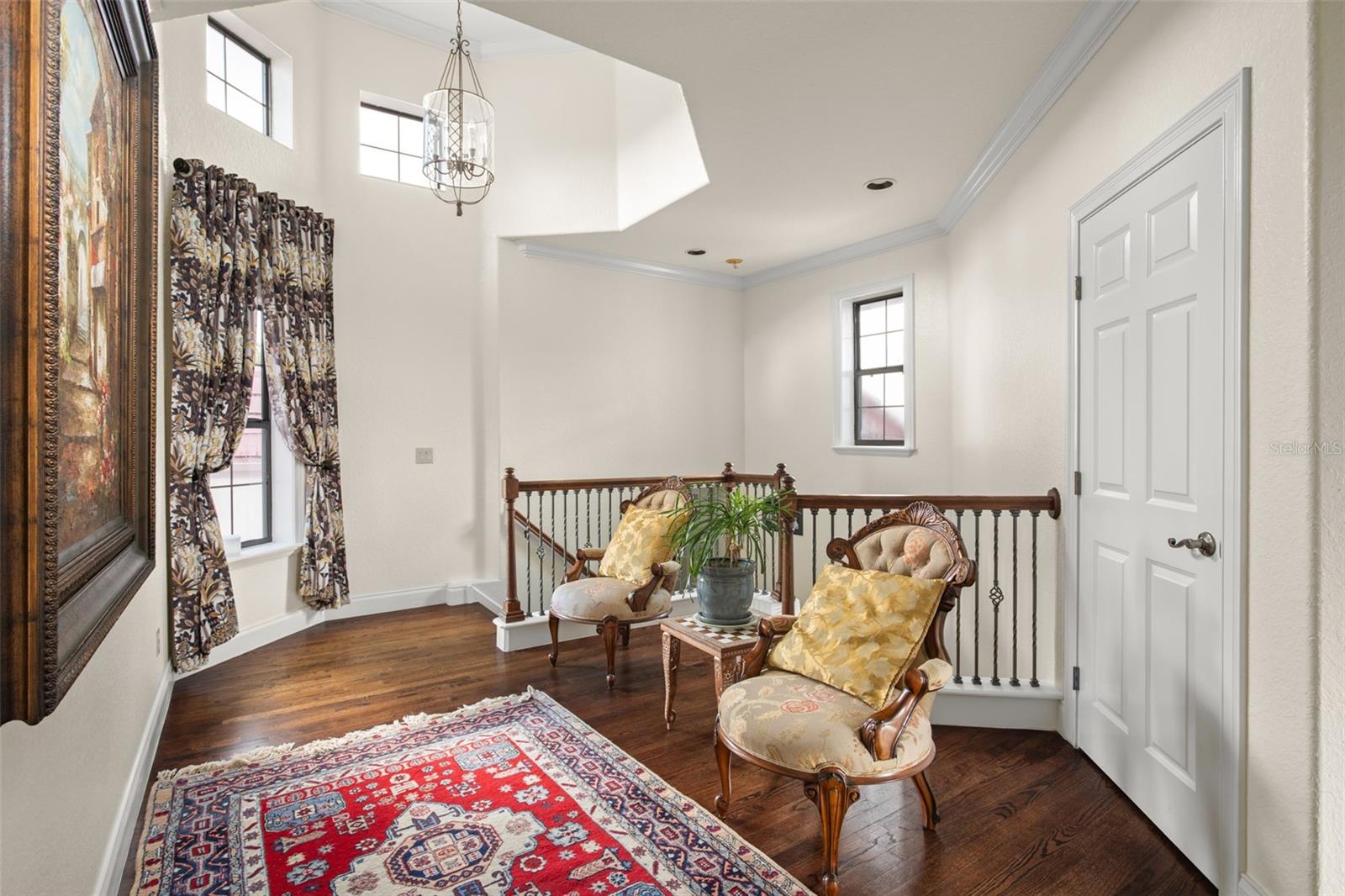 Image 25 of 53 For 9011 Pinnacle Circle