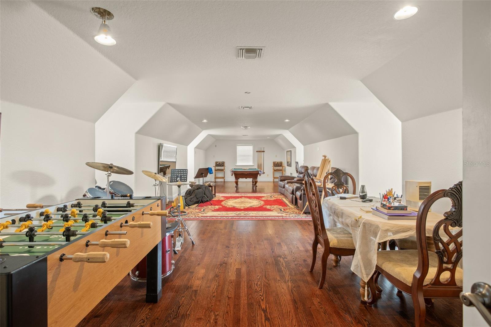 Image 26 of 53 For 9011 Pinnacle Circle