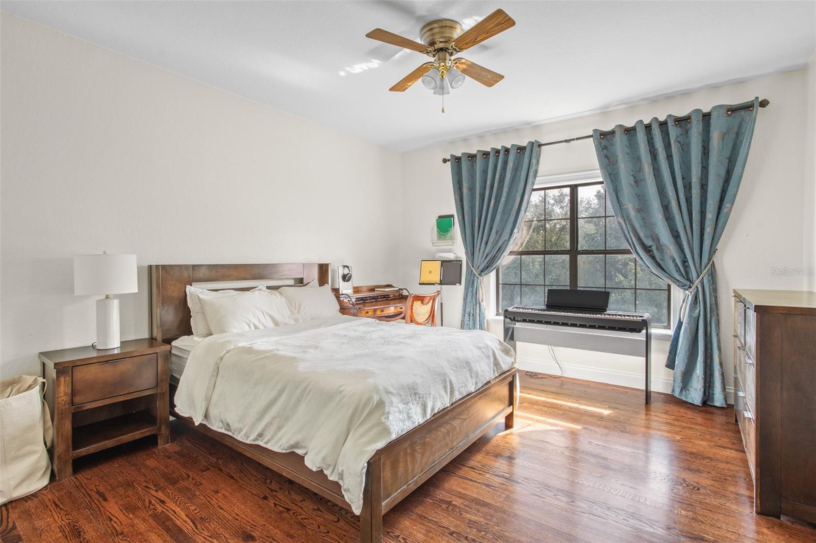 Image 32 of 53 For 9011 Pinnacle Circle