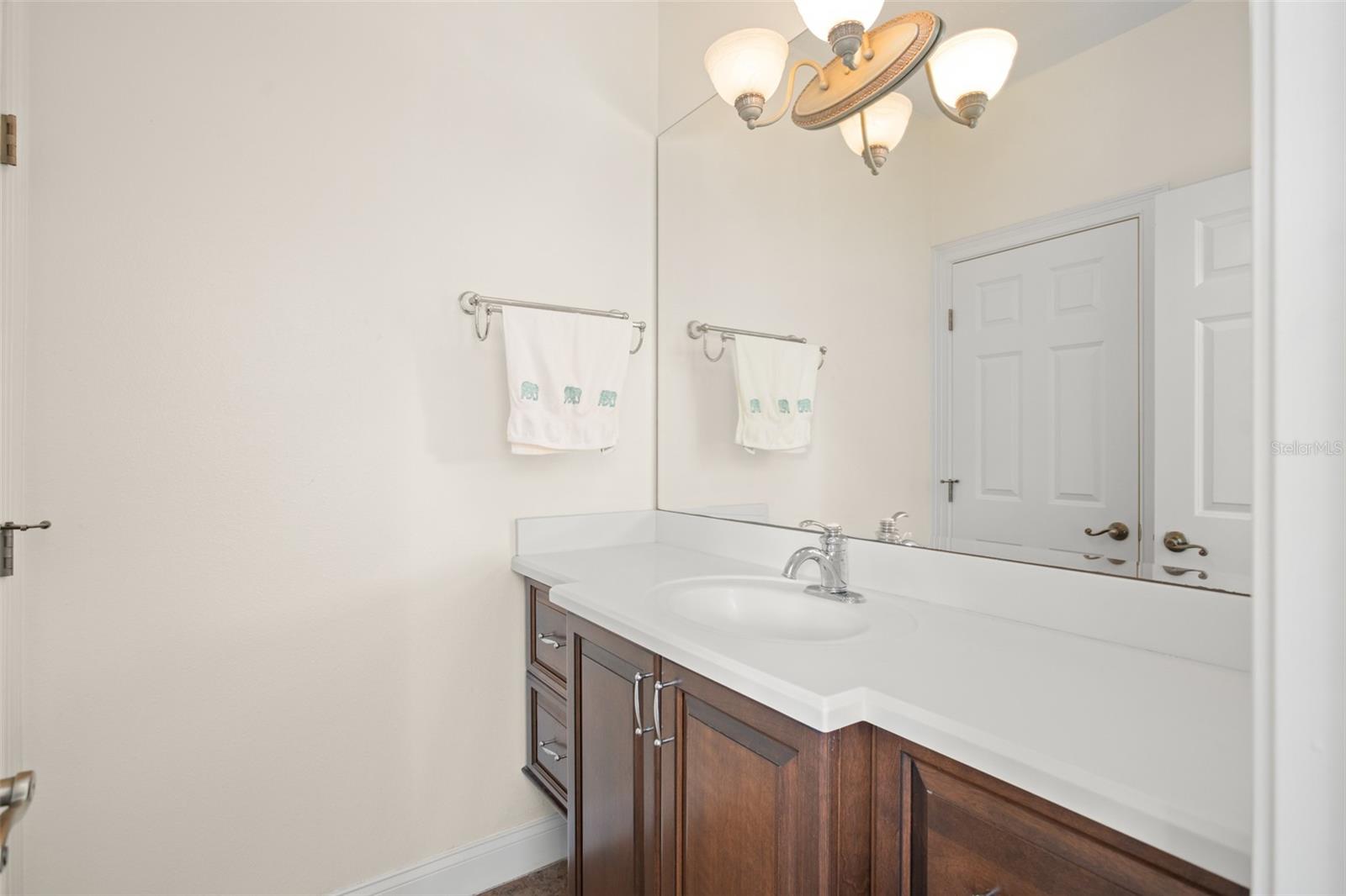 Image 34 of 53 For 9011 Pinnacle Circle