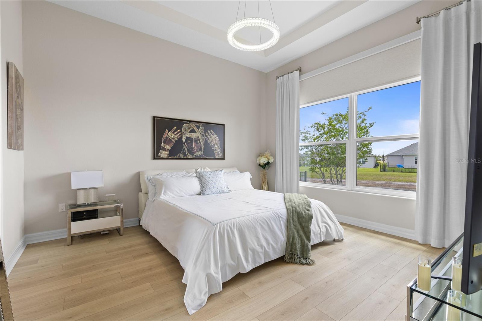 Image 13 of 41 For 819 Liliana Drive