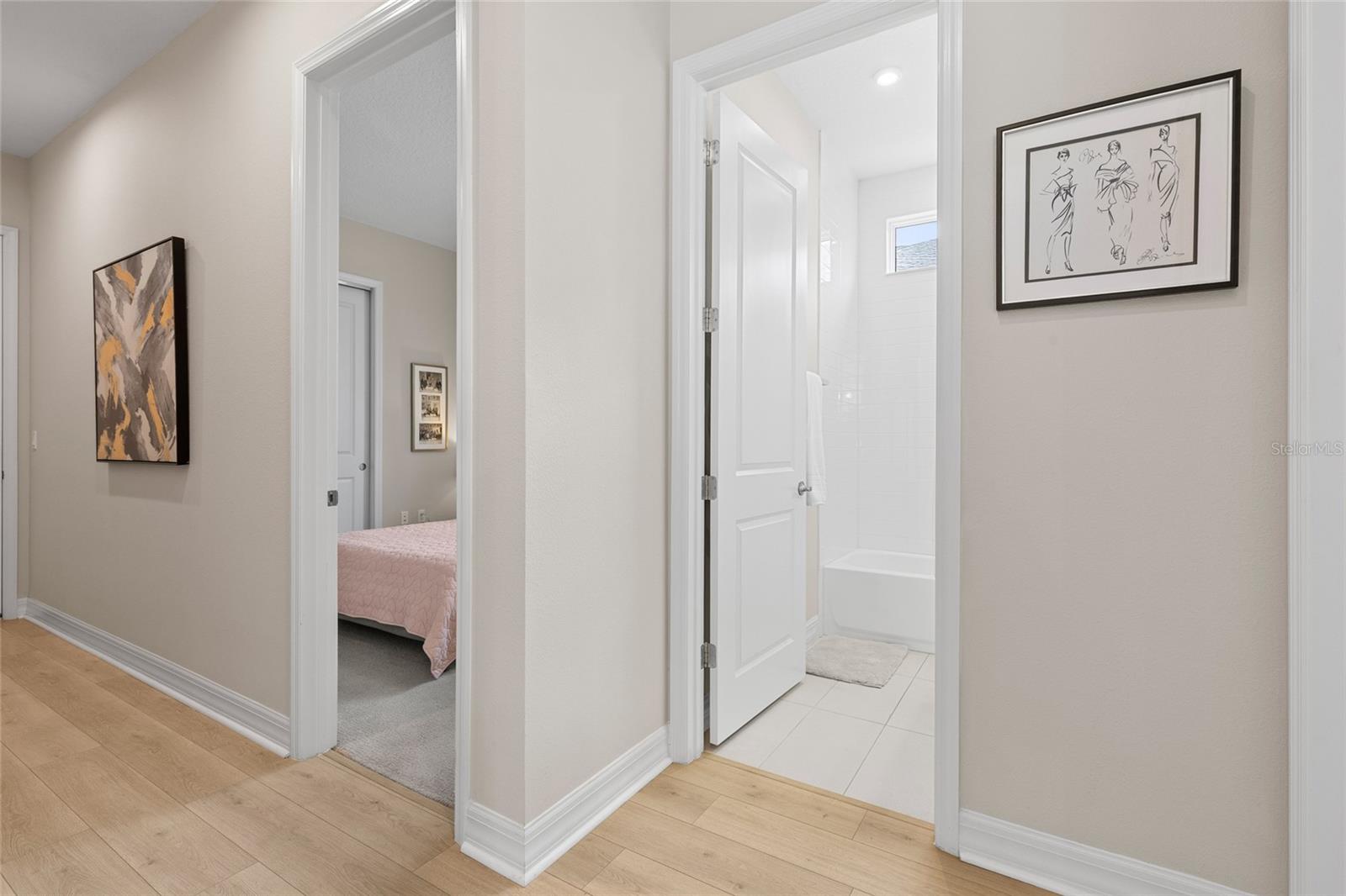 Image 19 of 41 For 819 Liliana Drive