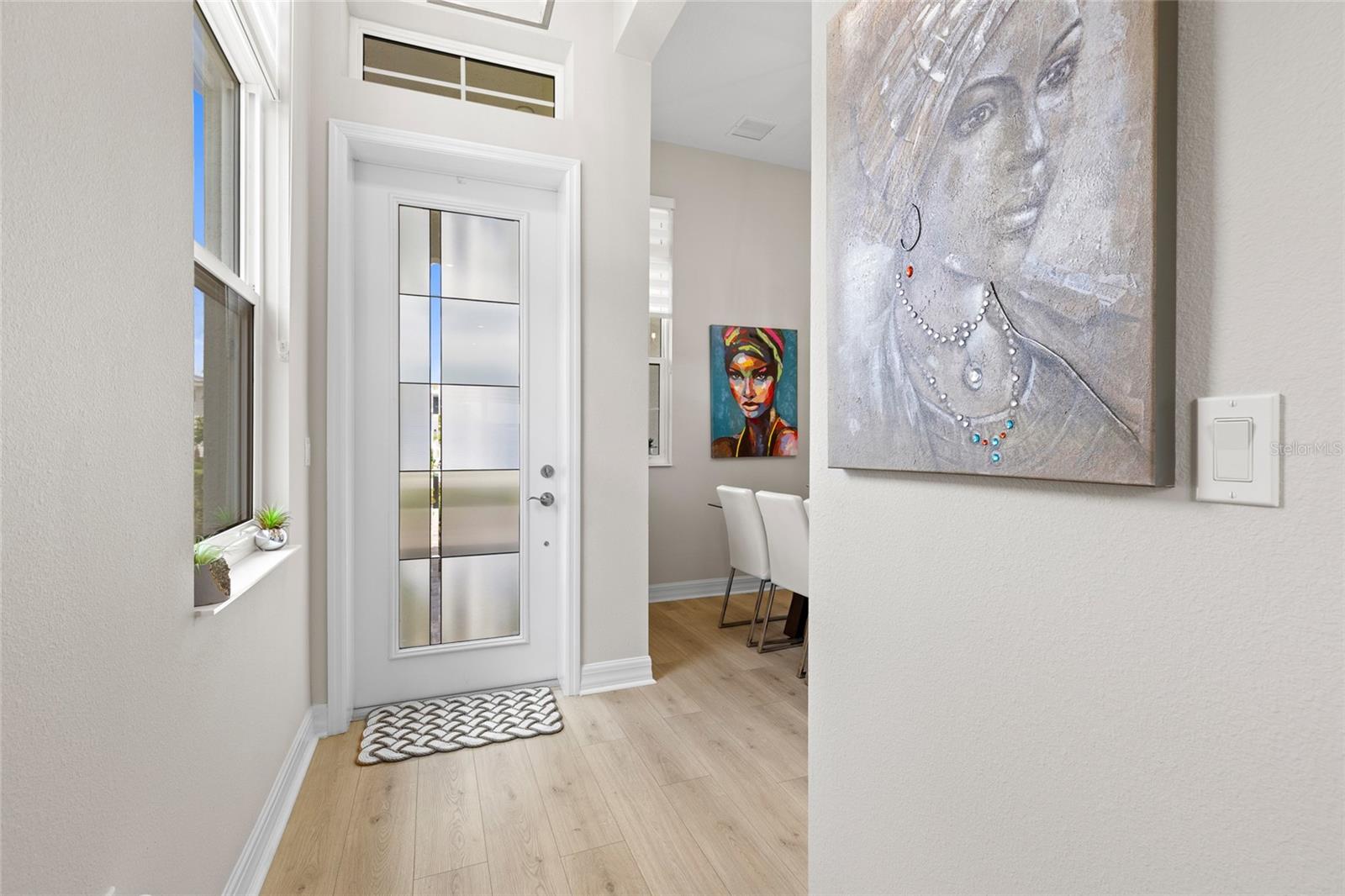 Image 3 of 41 For 819 Liliana Drive