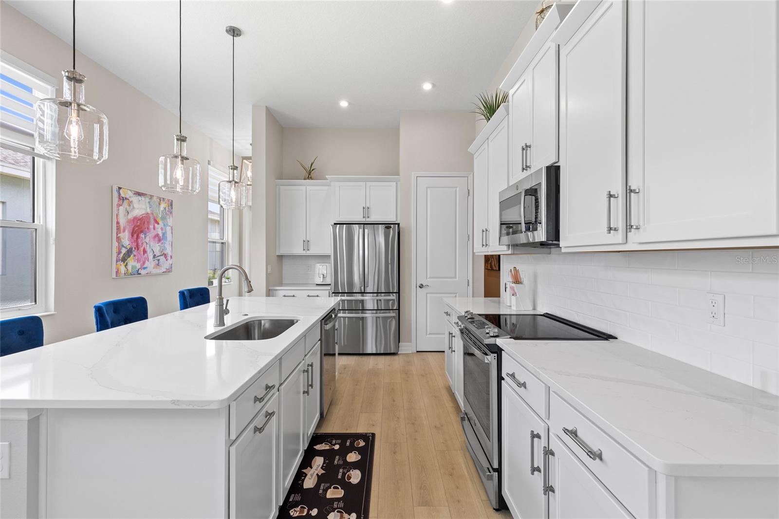 Image 8 of 41 For 819 Liliana Drive