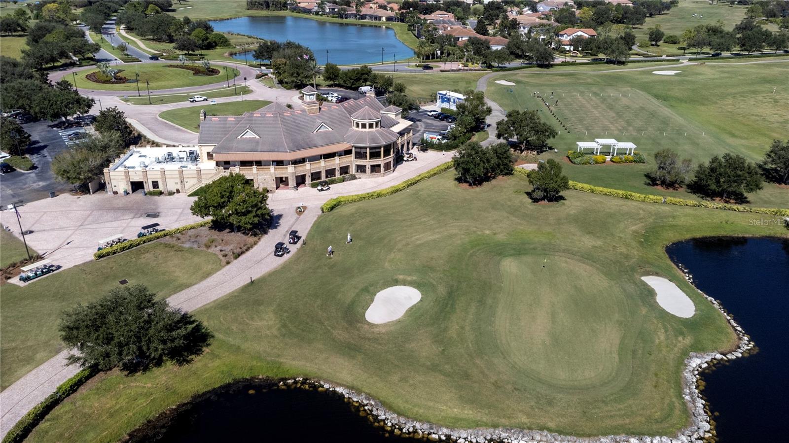 Image 16 of 53 For 13019 Woodford Street