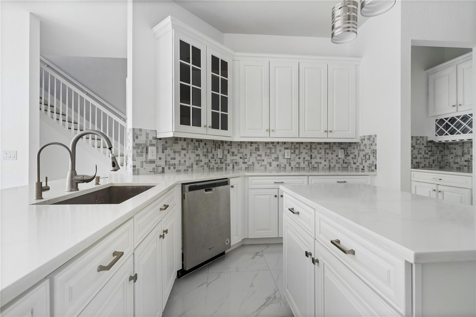 Image 34 of 53 For 13019 Woodford Street