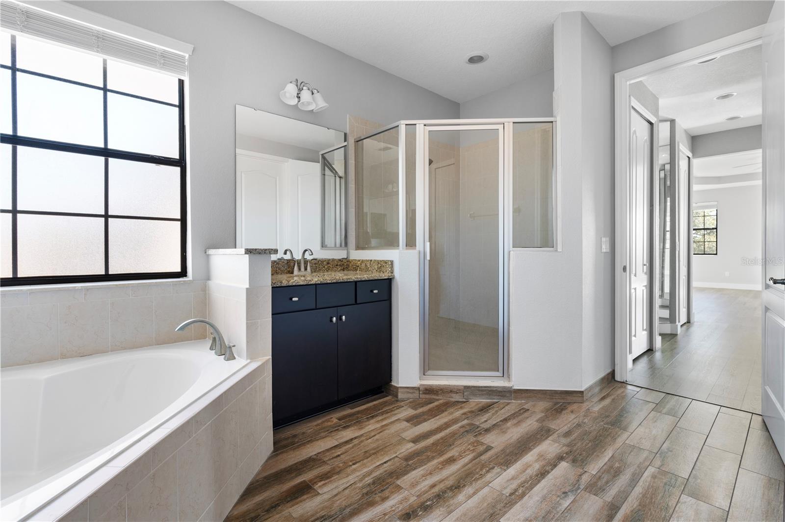 Image 37 of 53 For 13019 Woodford Street