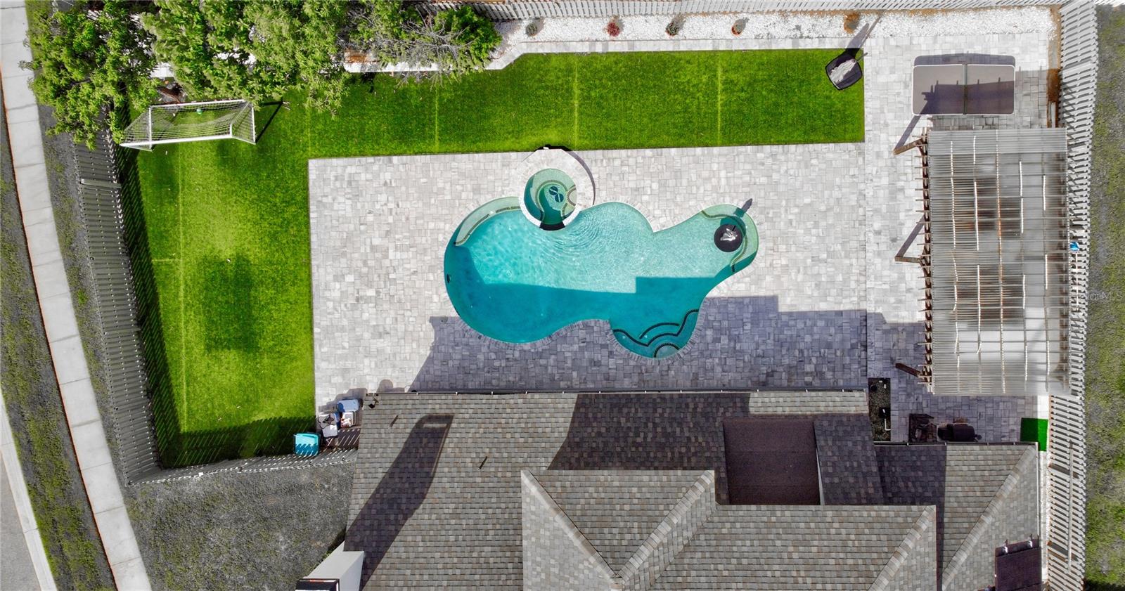 Image 17 of 38 For 3532 Amaca Circle