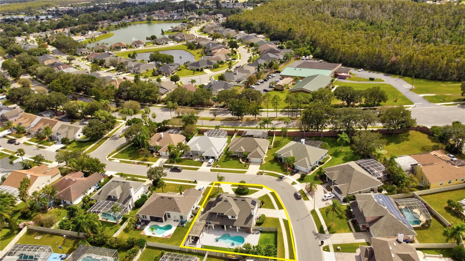 Image 21 of 38 For 3532 Amaca Circle