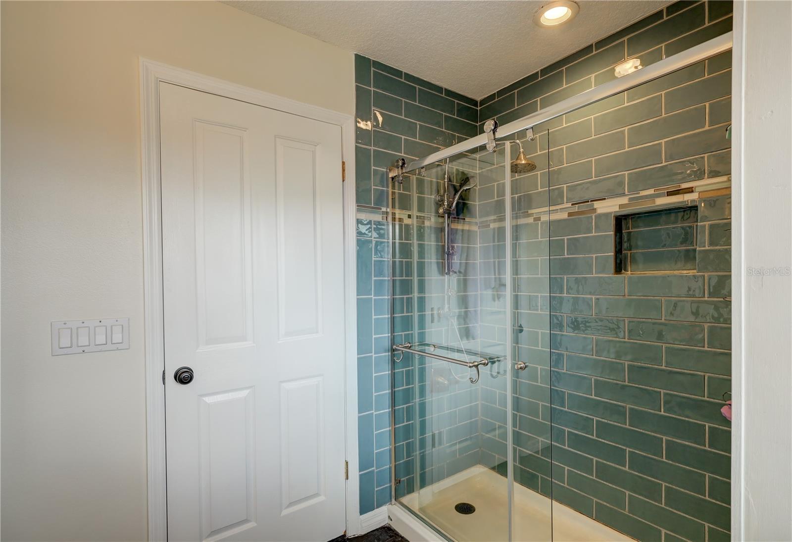 Image 25 of 38 For 3532 Amaca Circle