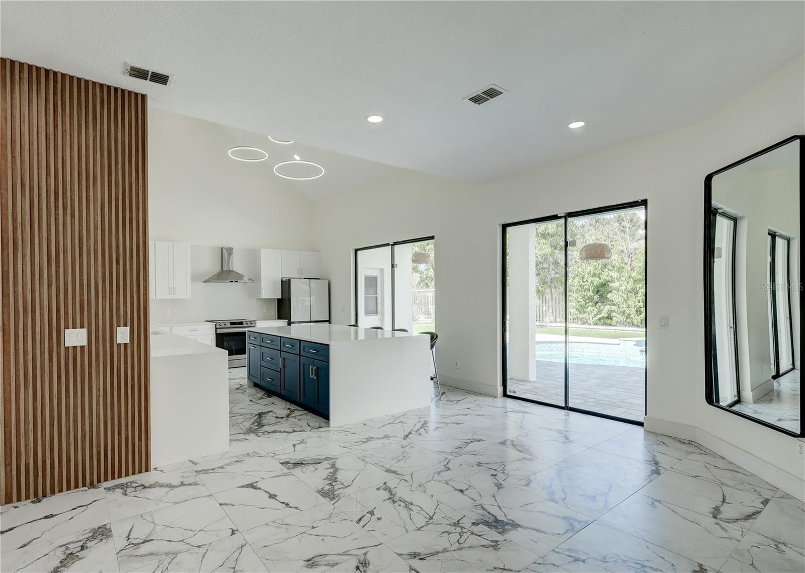 Image 5 of 38 For 3532 Amaca Circle