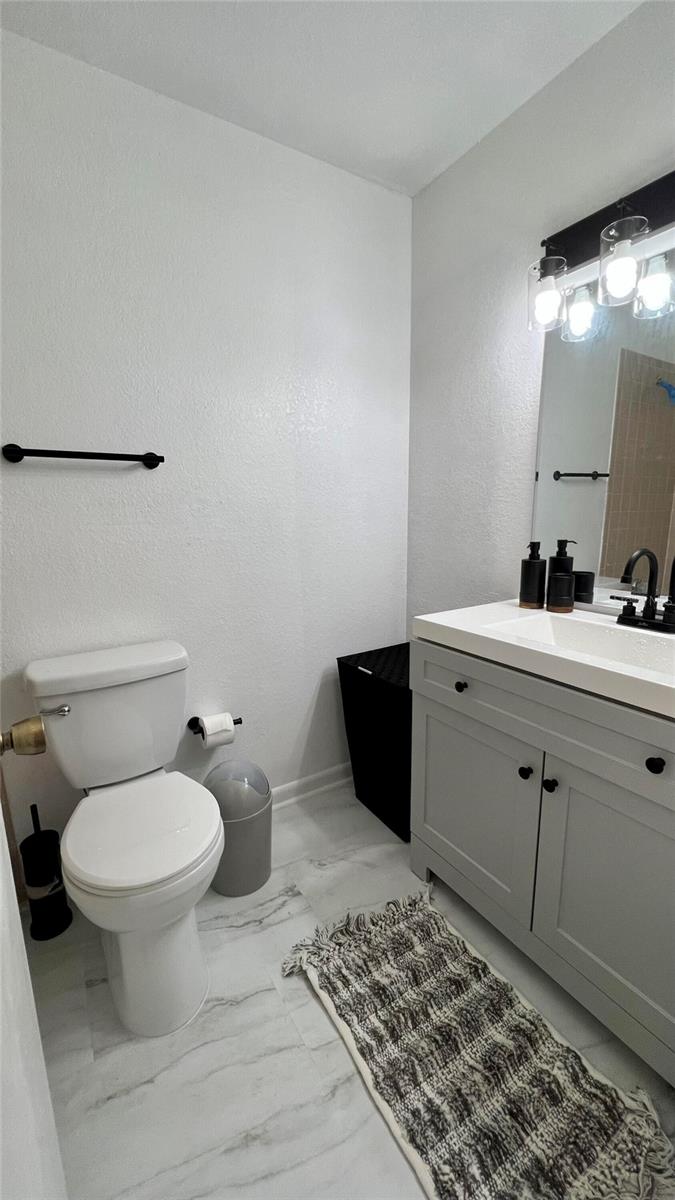 Image 9 of 17 For 11526 Westwood Boulevard 723