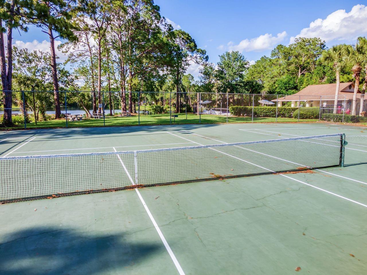 Image 41 of 46 For 108 Edgewater Circle