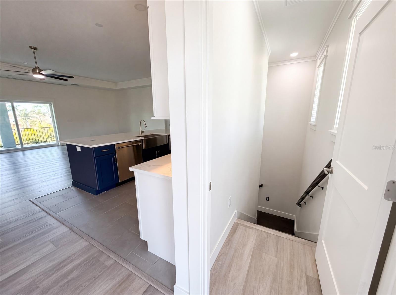 Image 18 of 59 For 83 Palm Boulevard