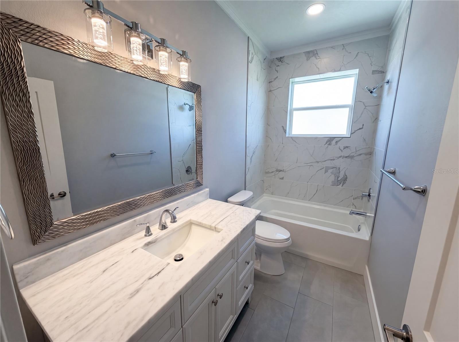 Image 29 of 59 For 83 Palm Boulevard