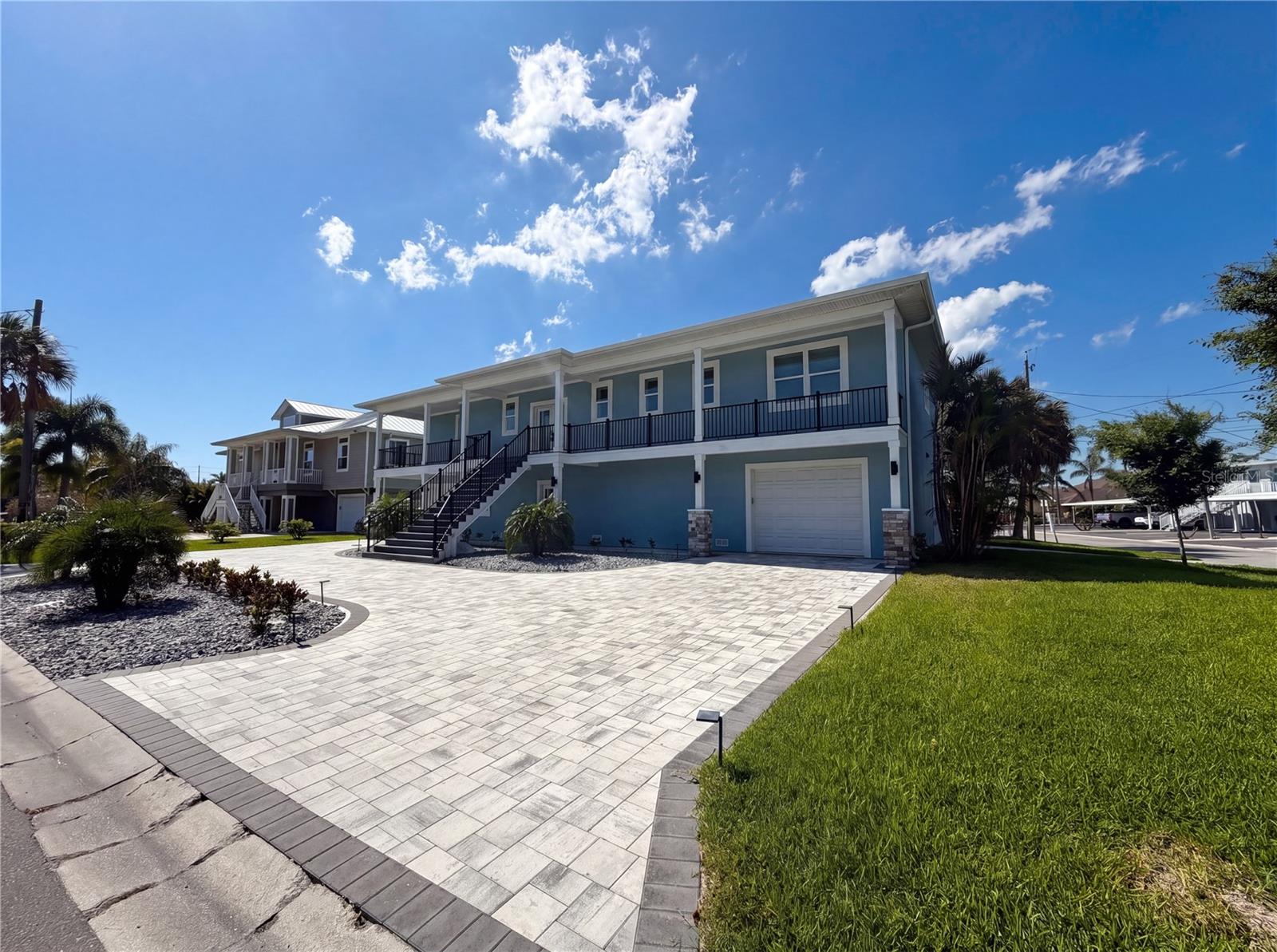 Image 39 of 59 For 83 Palm Boulevard