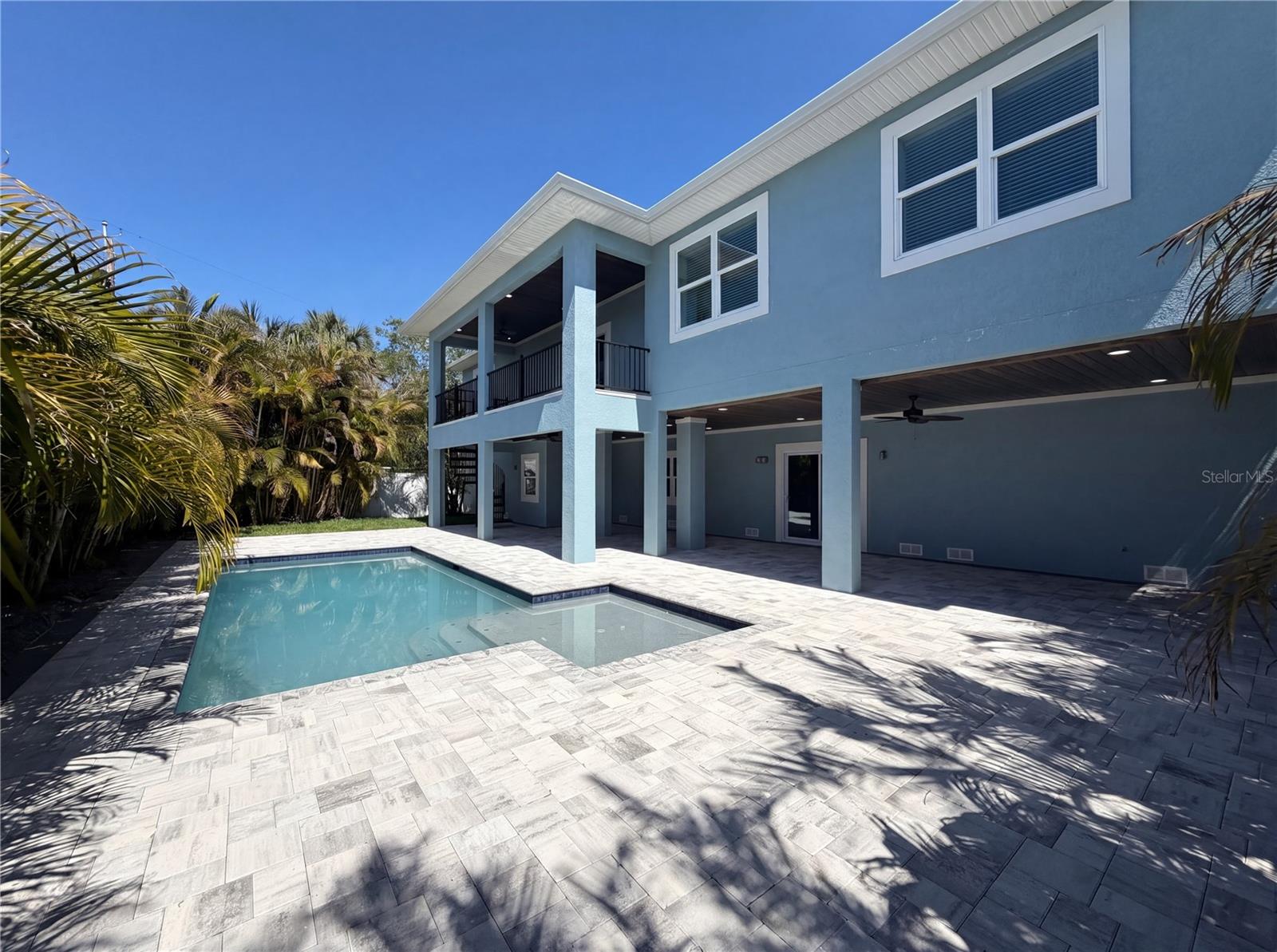 Image 5 of 59 For 83 Palm Boulevard