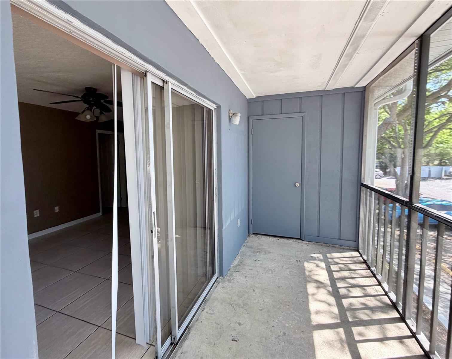 Image 11 of 15 For 2565 Oak Park Way 213