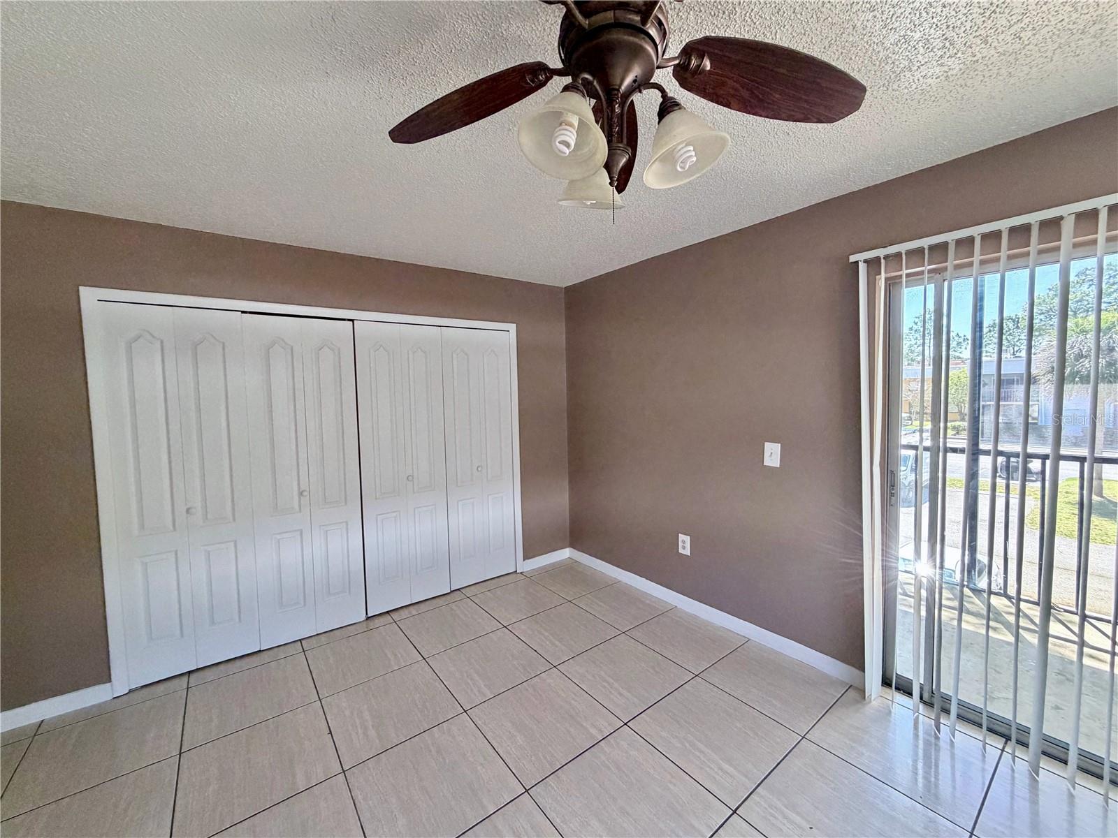 Image 9 of 15 For 2565 Oak Park Way 213
