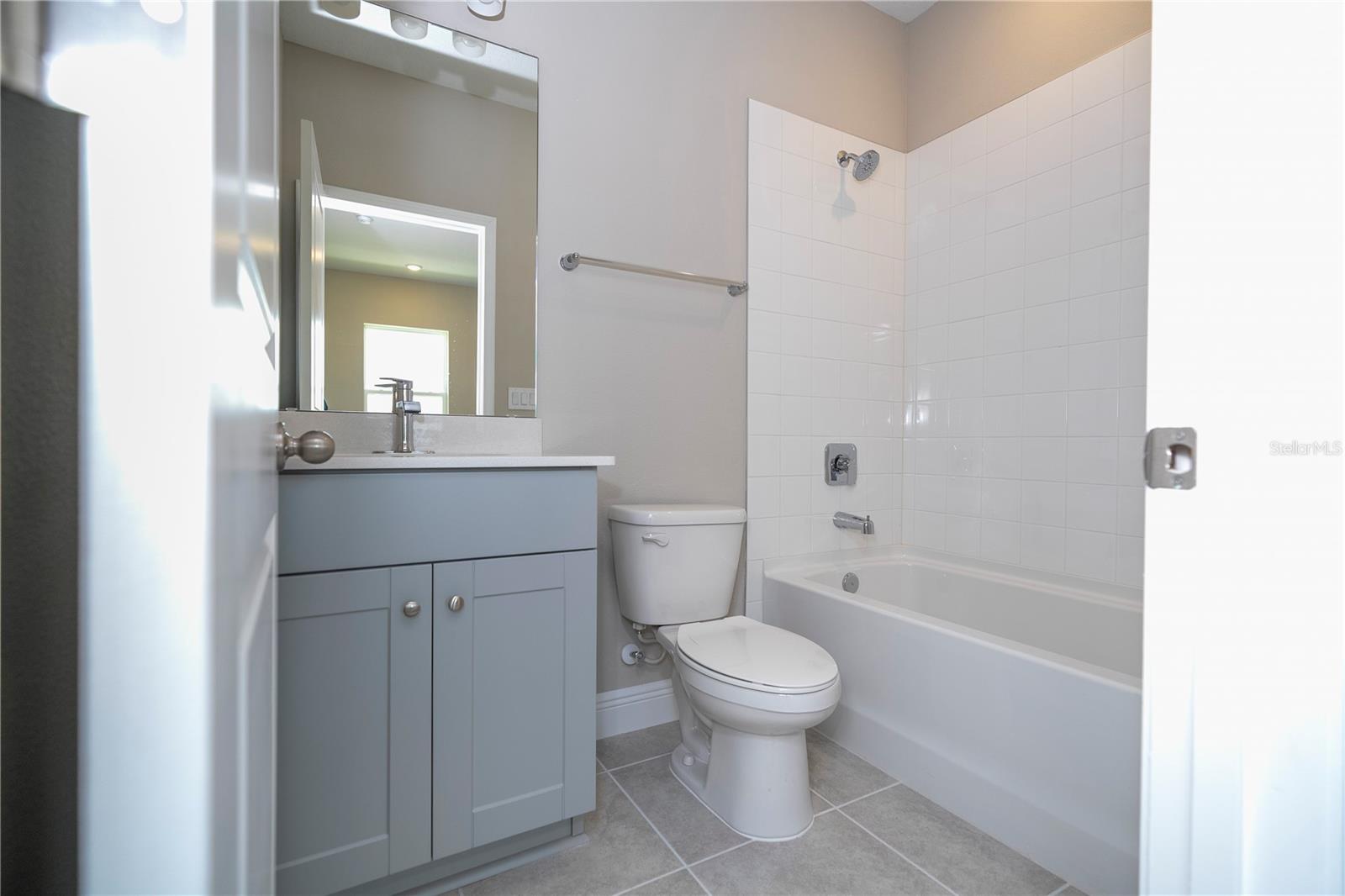 Image 33 of 67 For 16350 Hamlin View Street