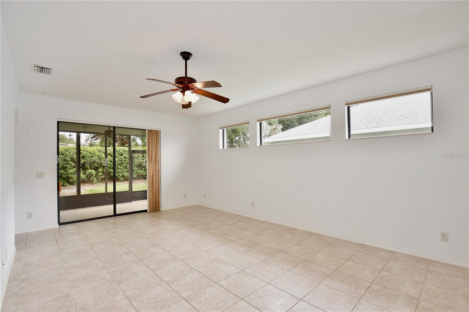 Image 15 of 59 For 27210 Stoney Brook Drive