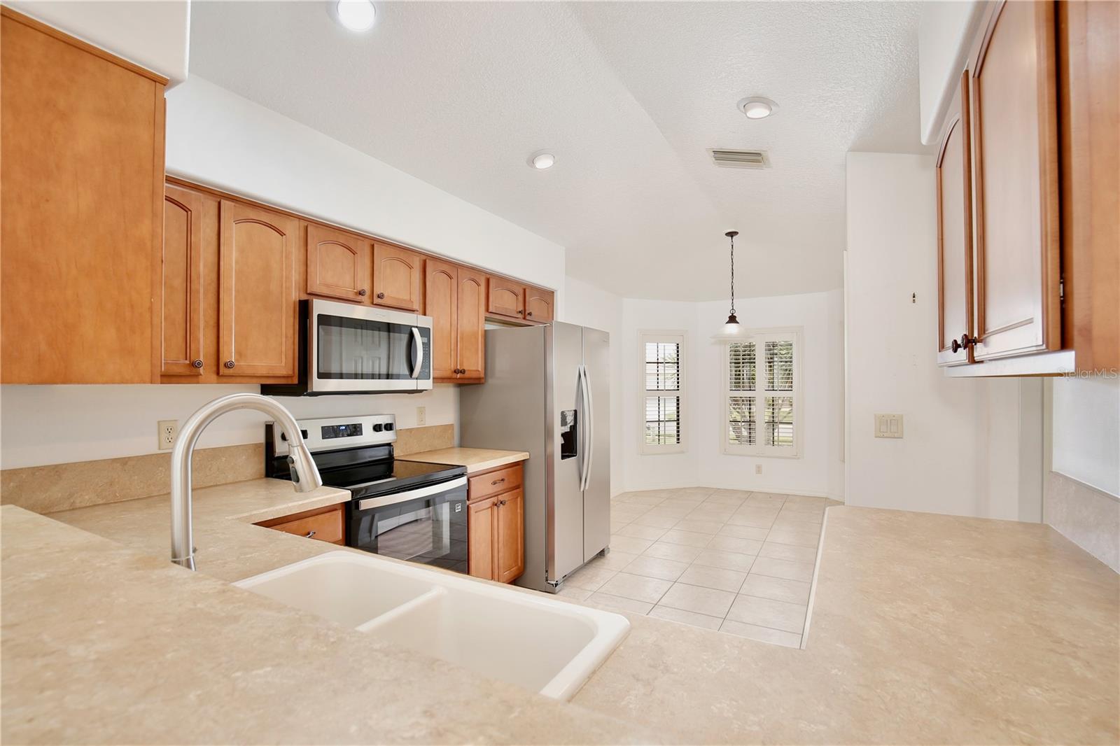 Image 6 of 59 For 27210 Stoney Brook Drive