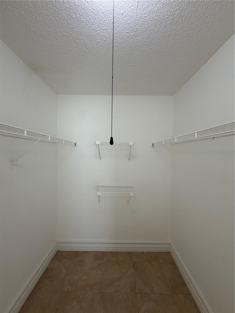 Image 12 of 25 For 2130 Cascades Boulevard # 101