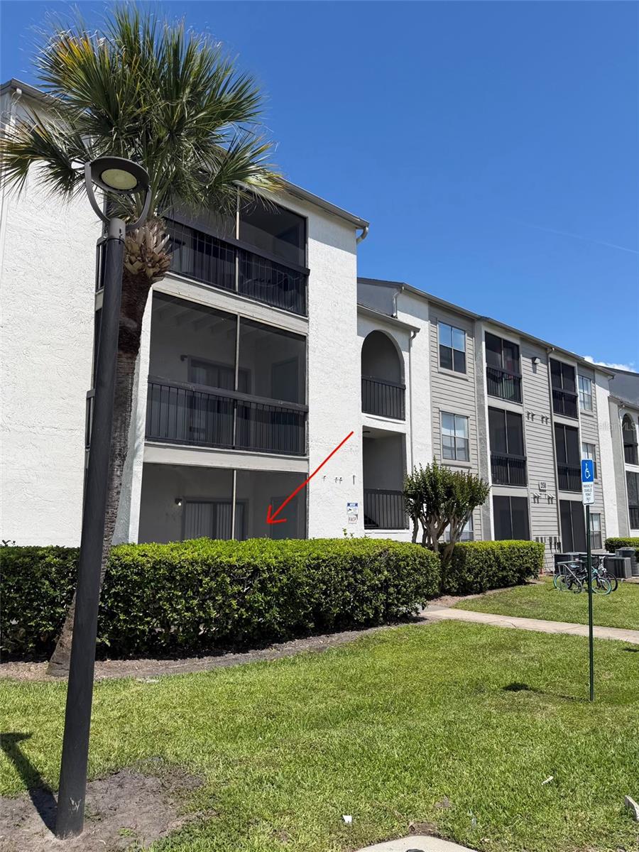 Image 2 of 25 For 2130 Cascades Boulevard # 101