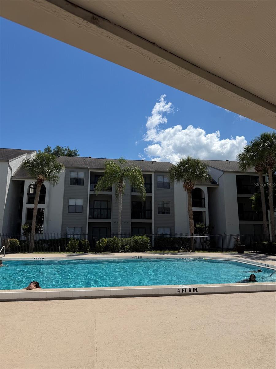Image 3 of 25 For 2130 Cascades Boulevard # 101